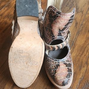 Freebird Blade Pink Snake